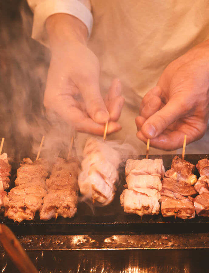 焼き鳥焼きシーン